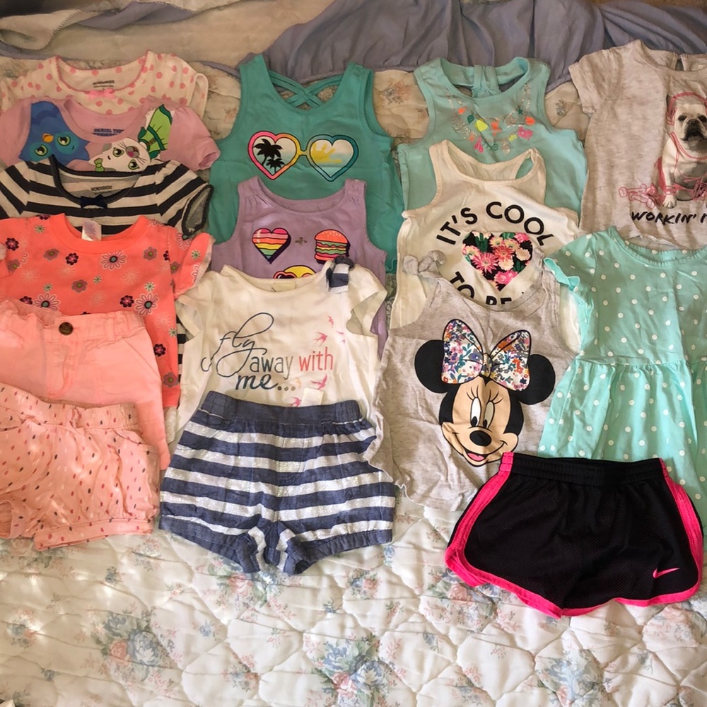 16 pieces 2t toddler clothes